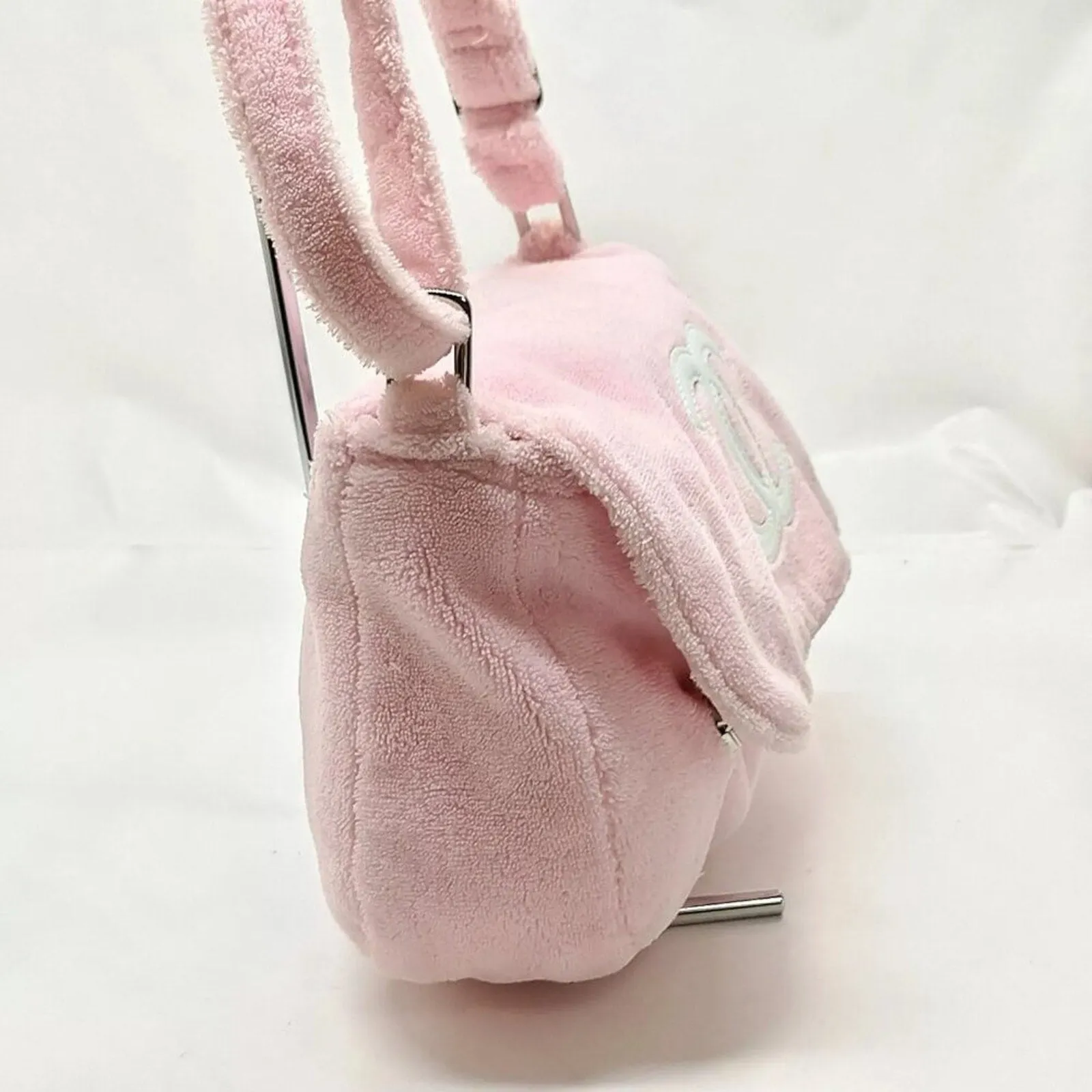 100% Authentic Chanel Shoulder Bag Pink Fur
