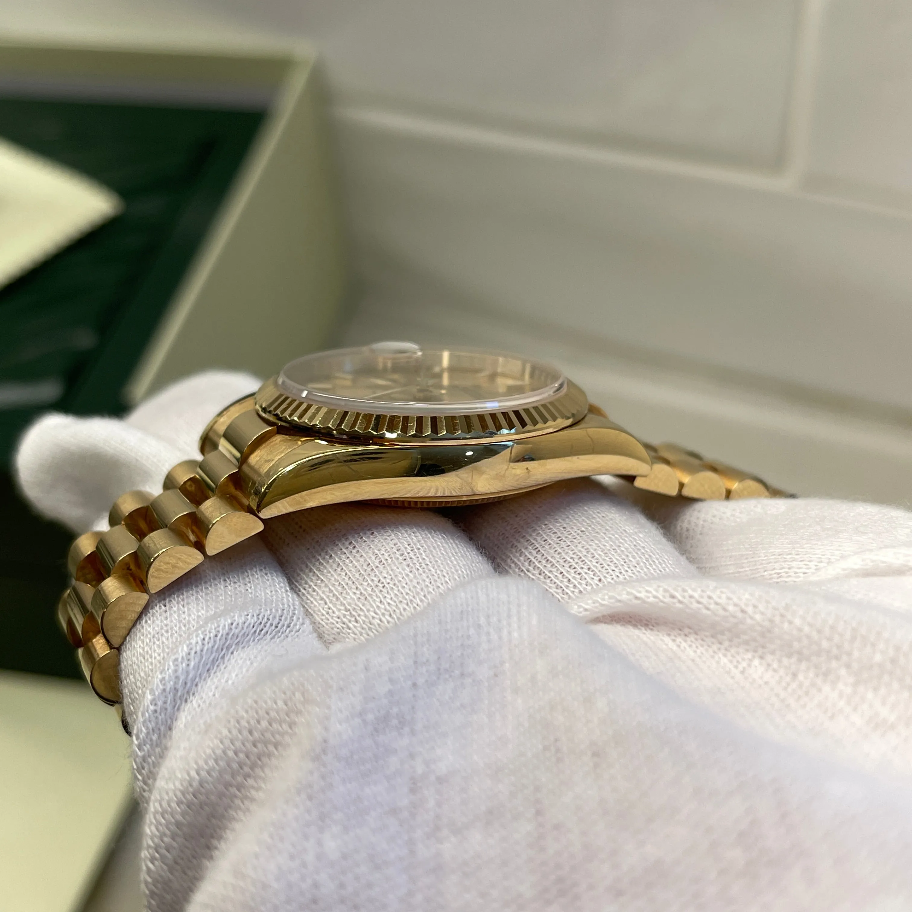 2008 Rolex President Day Date 18K Yellow Gold 36mm Unpolished Wristwatch