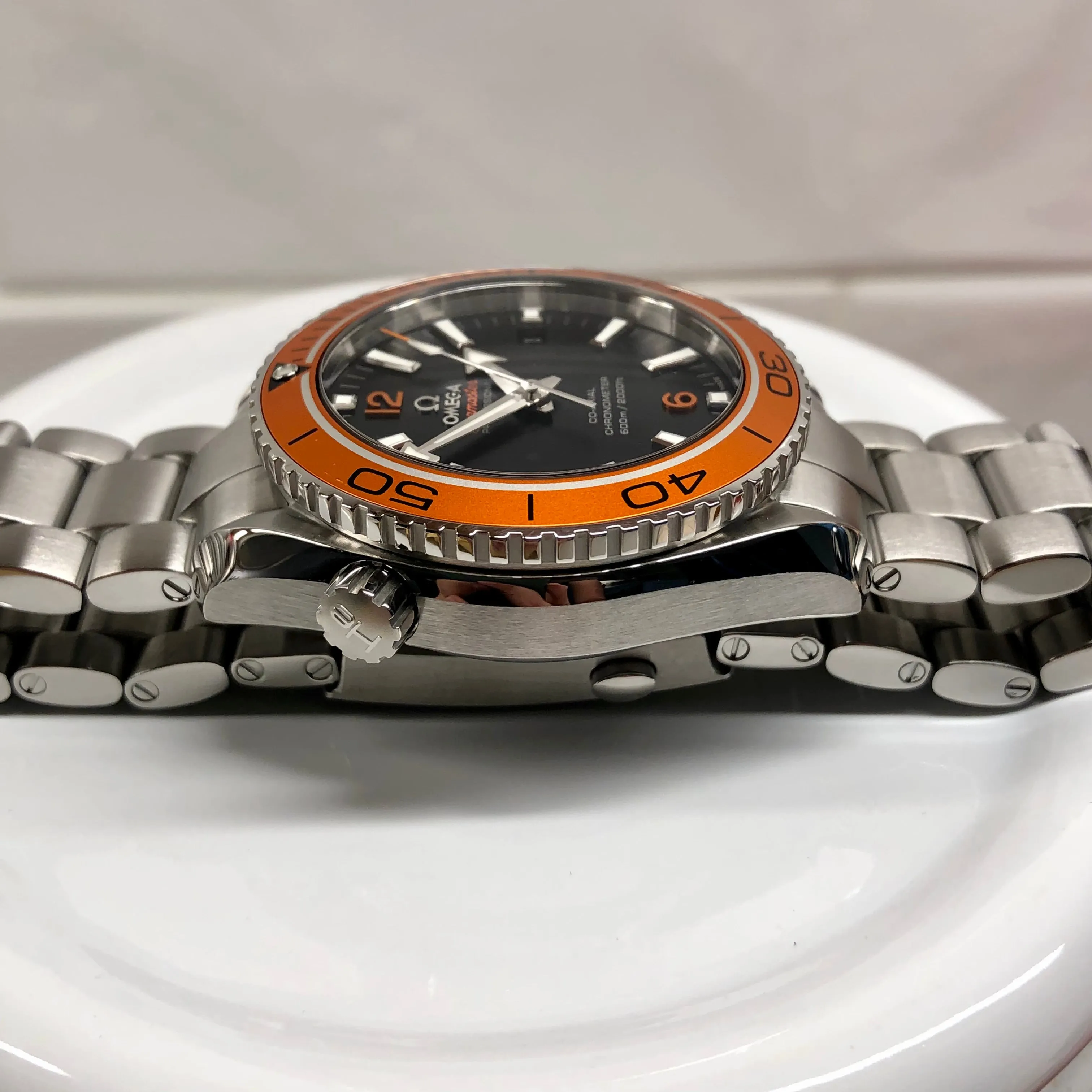 2018 Omega Planet Ocean 600M Seamaster 232.30.42.21.01.002 Steel Co-Axial 42mm Orange Bezel Box Papers