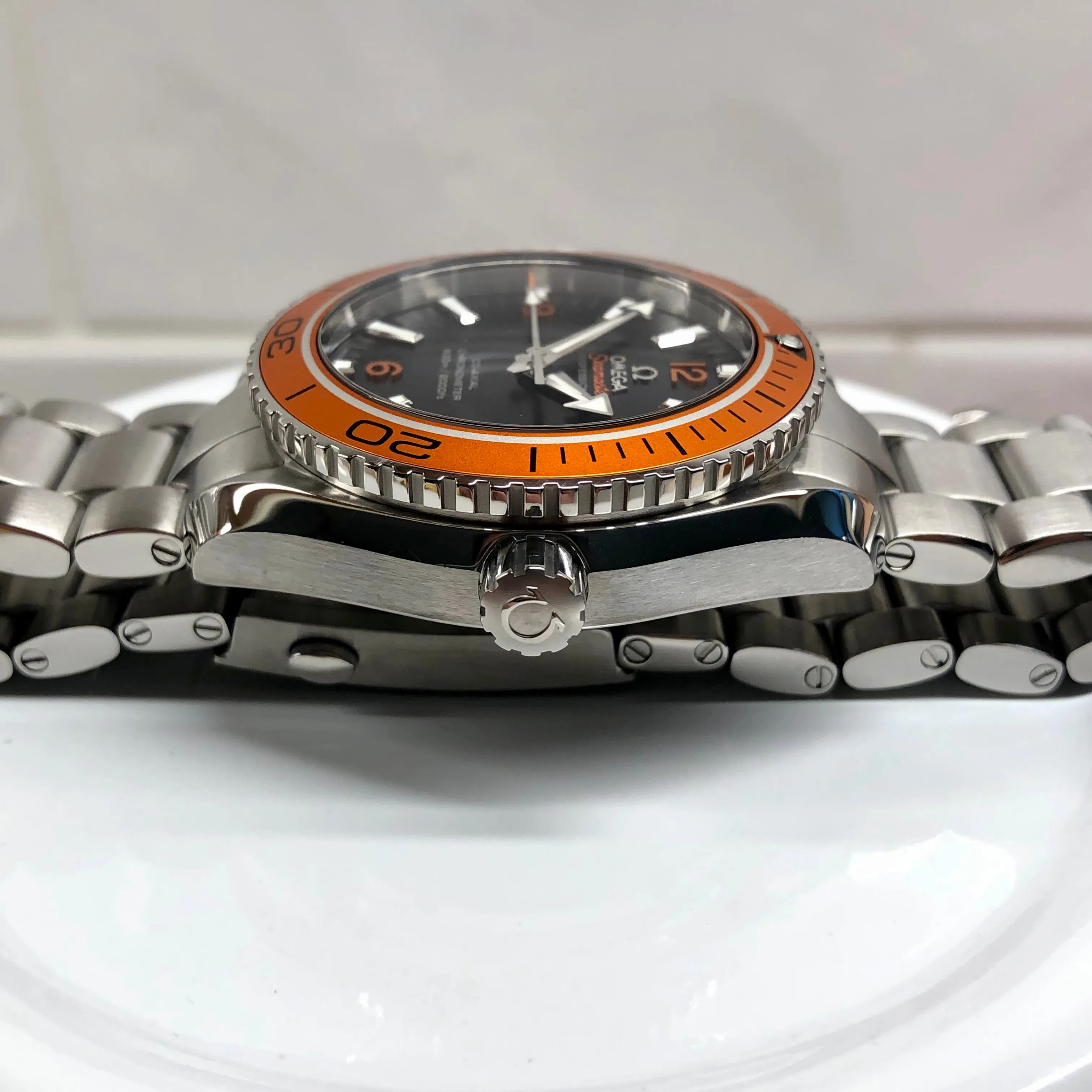 2018 Omega Planet Ocean 600M Seamaster 232.30.42.21.01.002 Steel Co-Axial 42mm Orange Bezel Box Papers