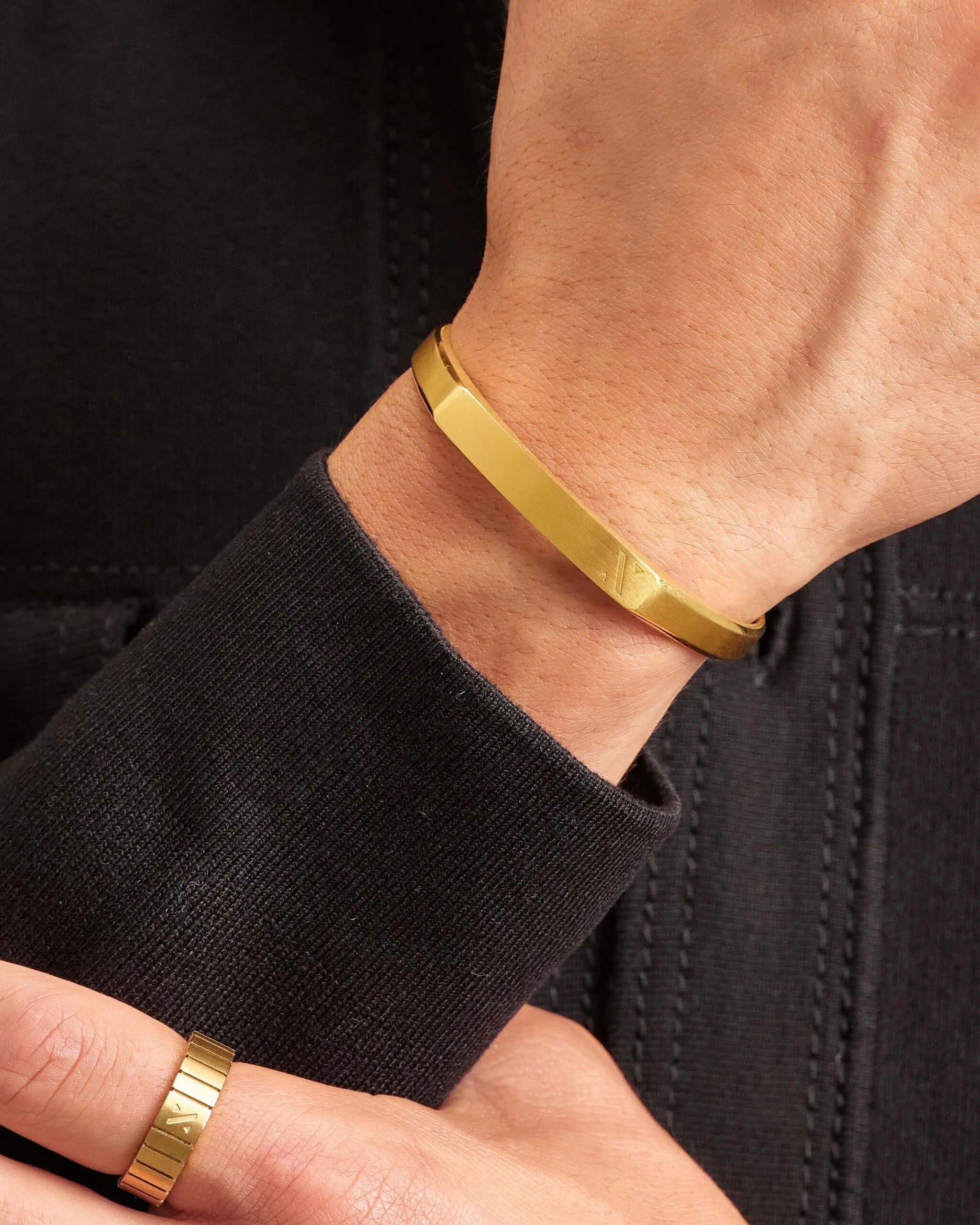 Ace Cuff Bracelet - Gold