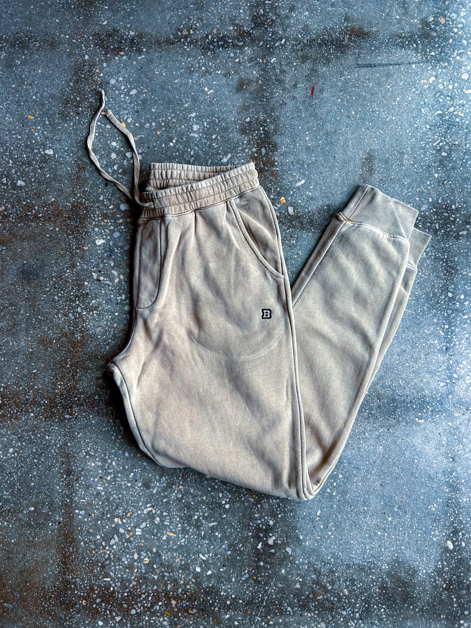 Beacon Threads LOGO Embroidered Adult/Unisex Sweatpants