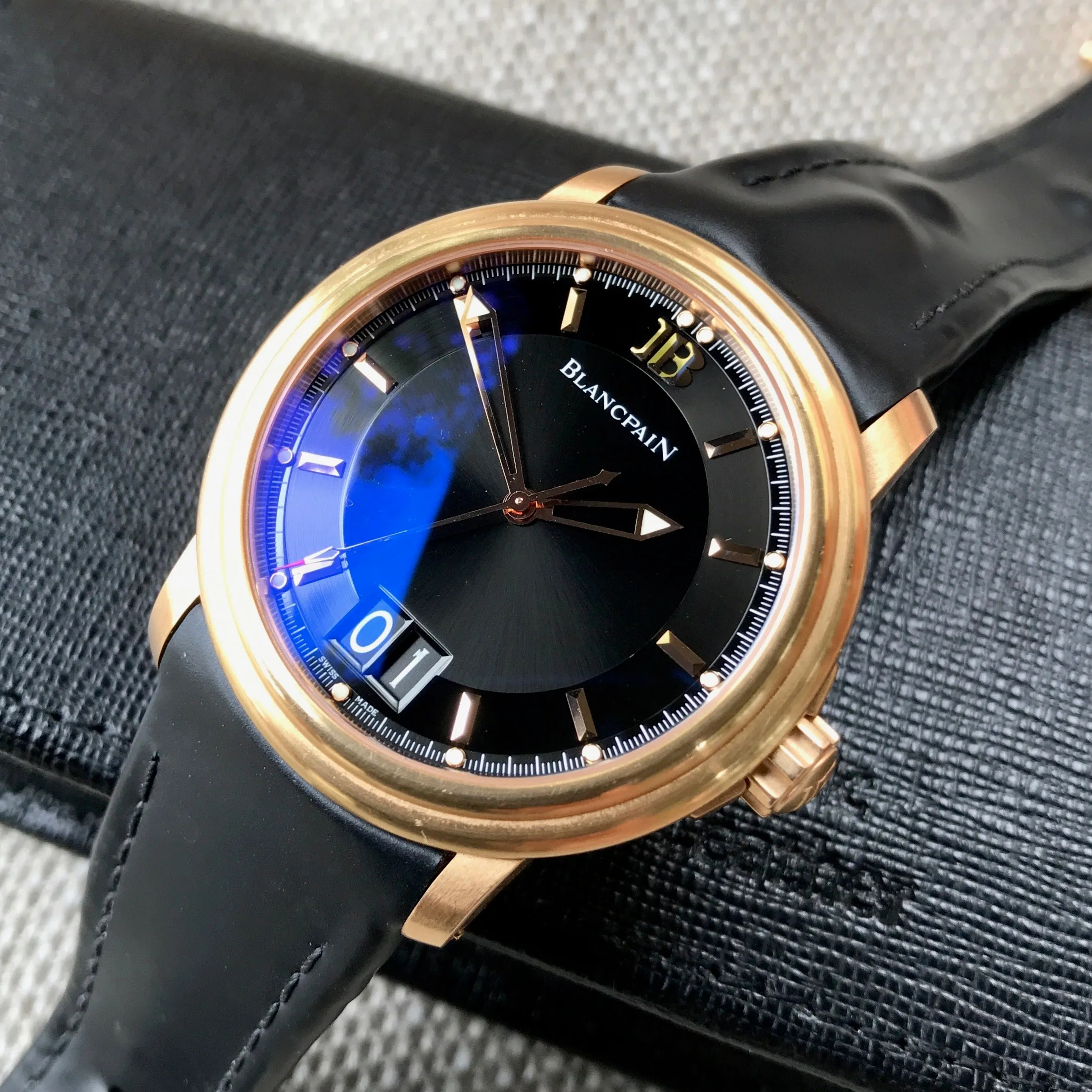Blancpain Leman Serie Limitee Big Date 2850 18K Rose Gold Rubber Automatic Black Wristwatch