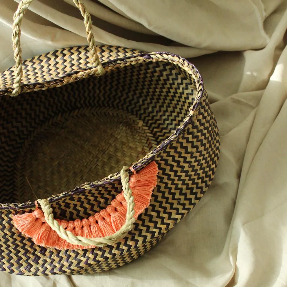 Borneo Extra Wide Zig-zag Belly basket - with