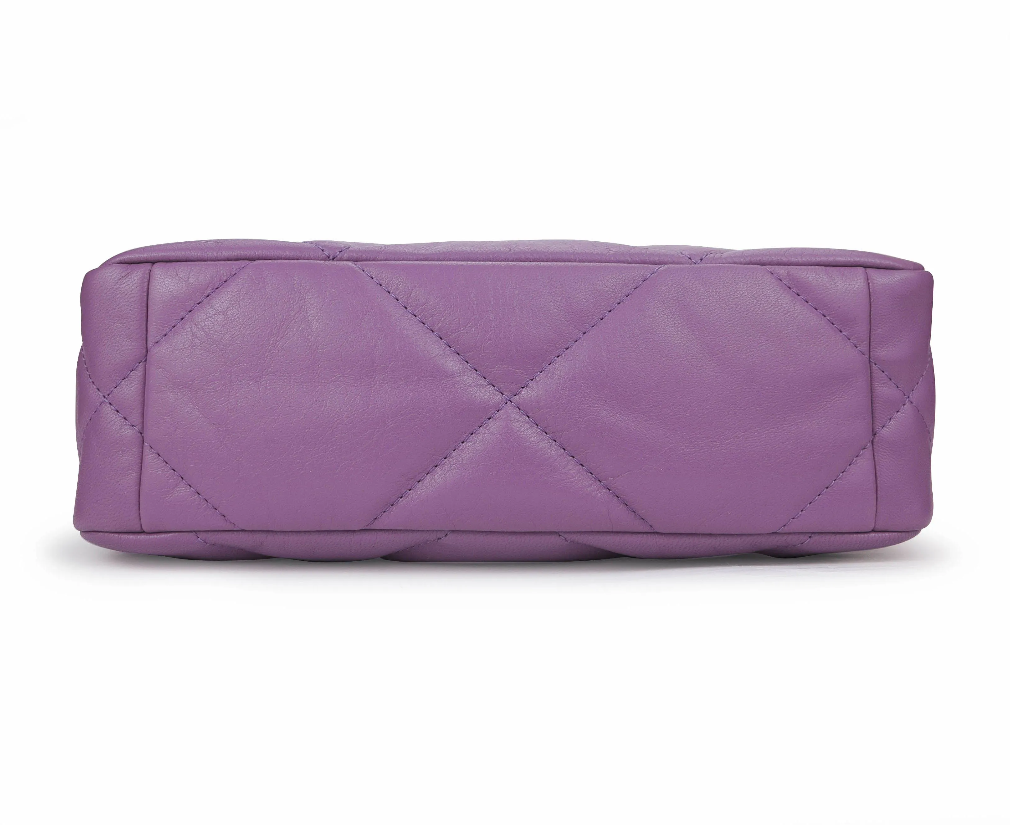 CHANEL 19 Small Flap Bag in 20B Purple Lambskin