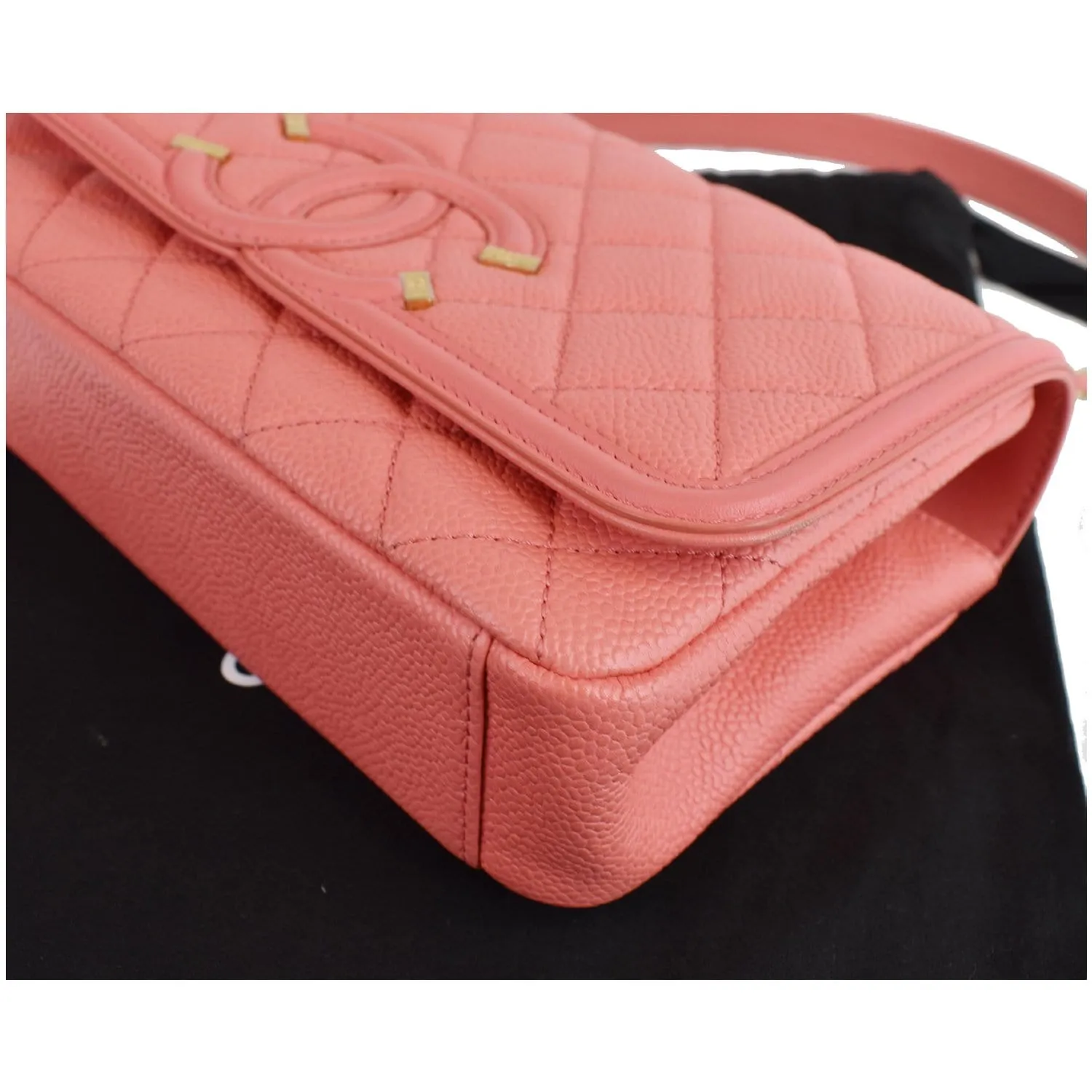 CHANEL CC Filigree Medium Quilted Caviar Leather Shoulder Bag Salmon