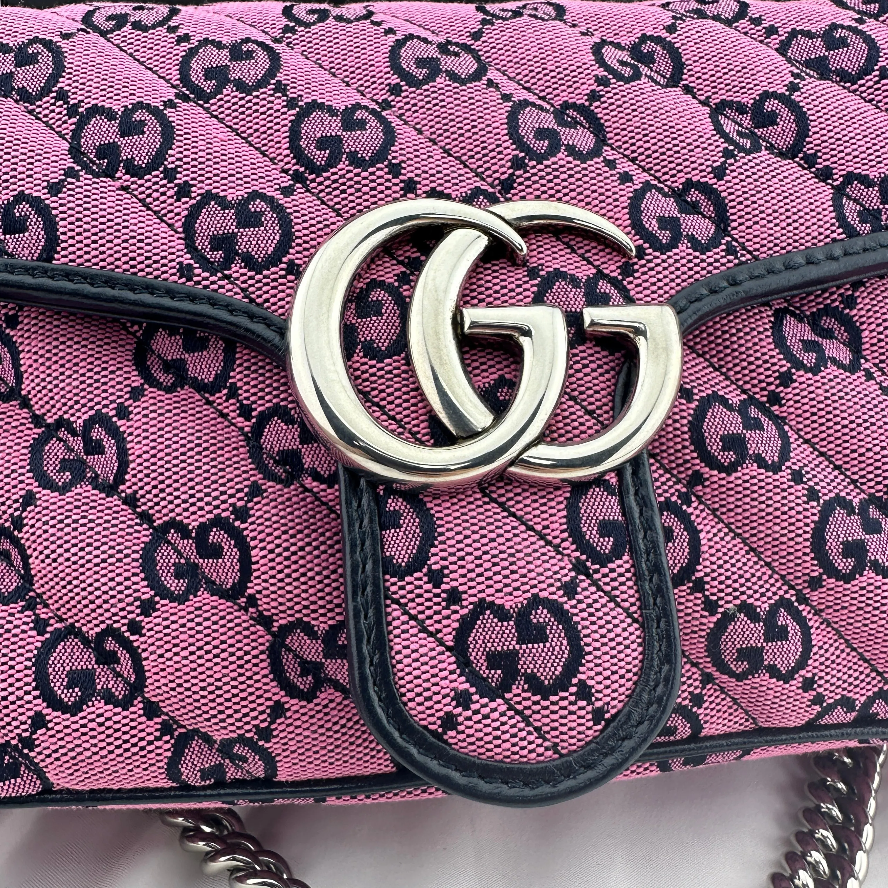 Gucci GG Marmont Shoulder Bag in Pink with Real Authentication Certificate