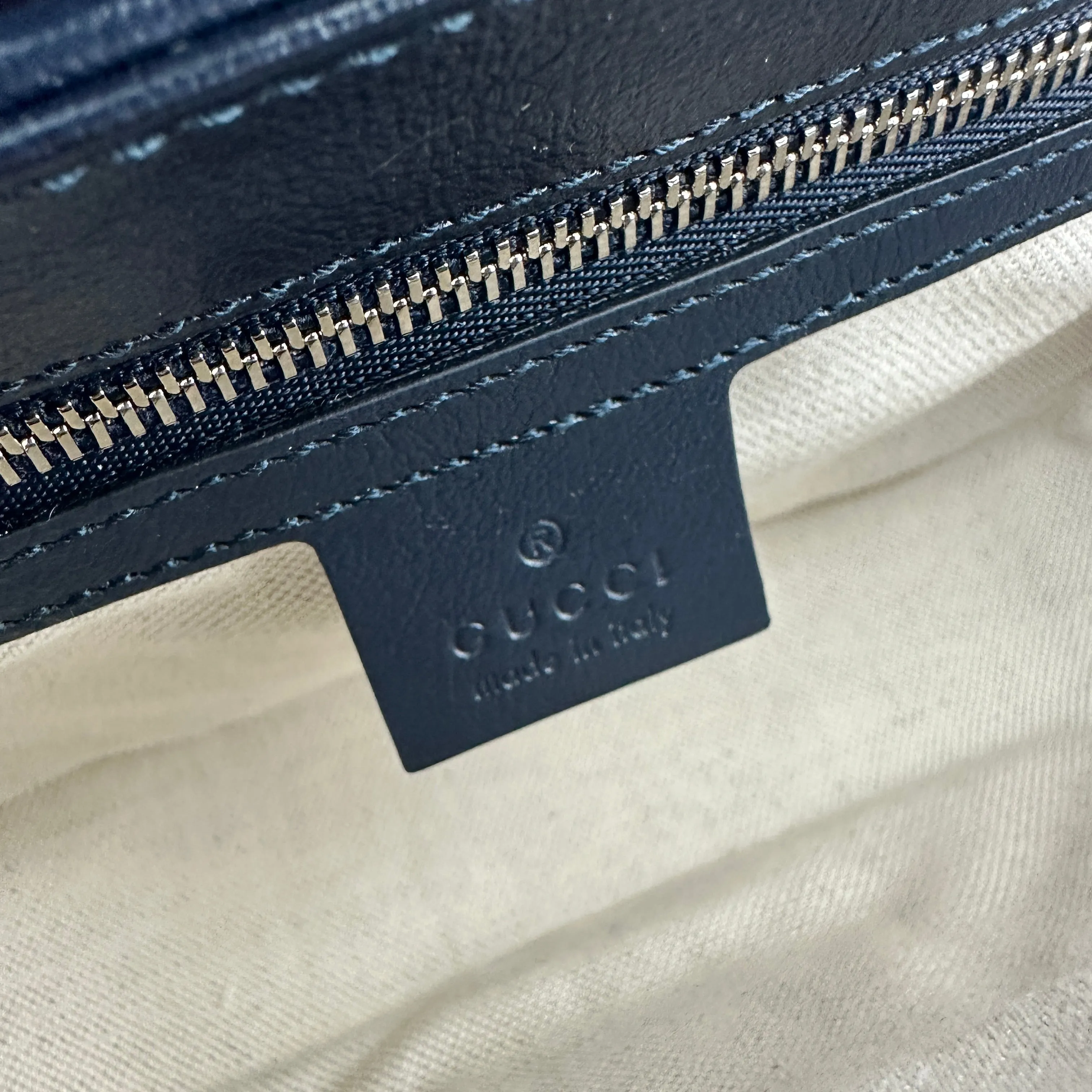 Gucci GG Marmont Shoulder Bag in Pink with Real Authentication Certificate