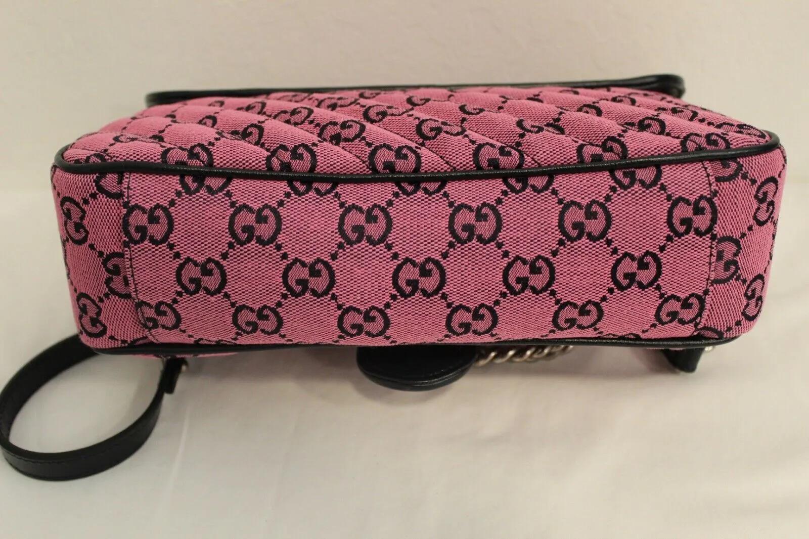Gucci GG Marmont Shoulder Bag in Pink with Real Authentication Certificate