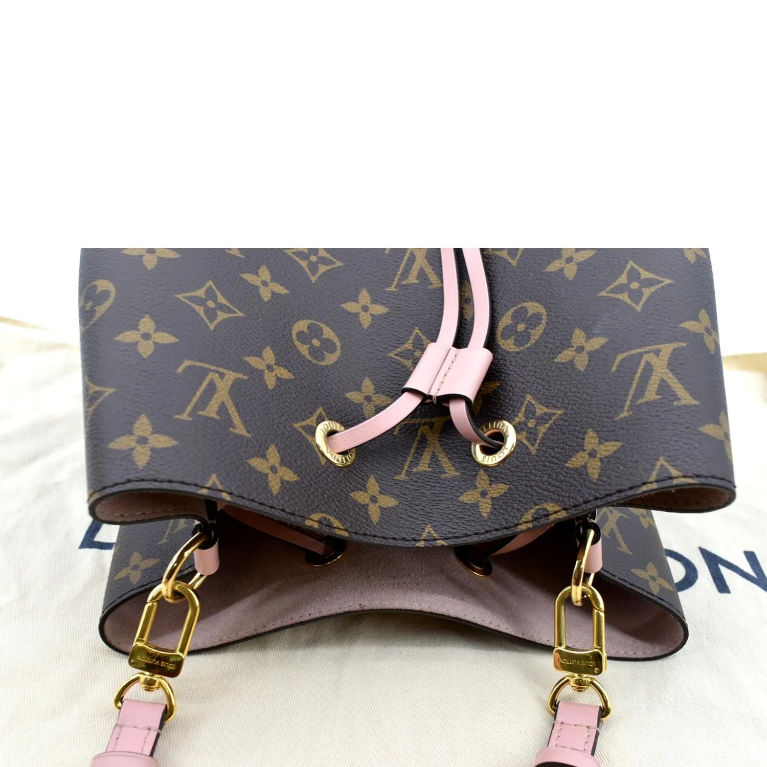 LOUIS VUITTON Neonoe MM Monogram Canvas Shoulder Bag Pink