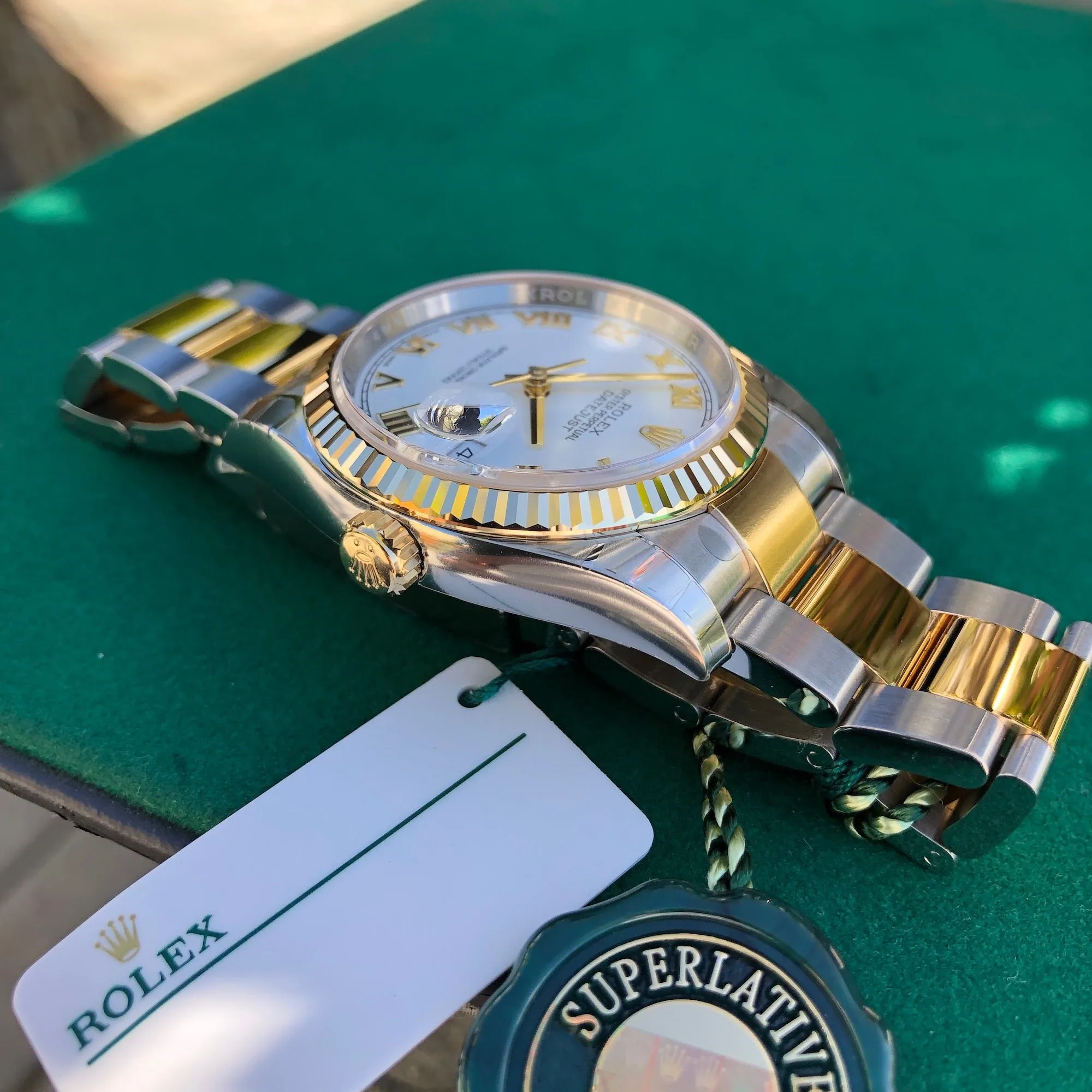Rolex Datejust 116233 White Roman Two Tone Steel Gold Oyster Wristwatch Box & Papers New Unworn