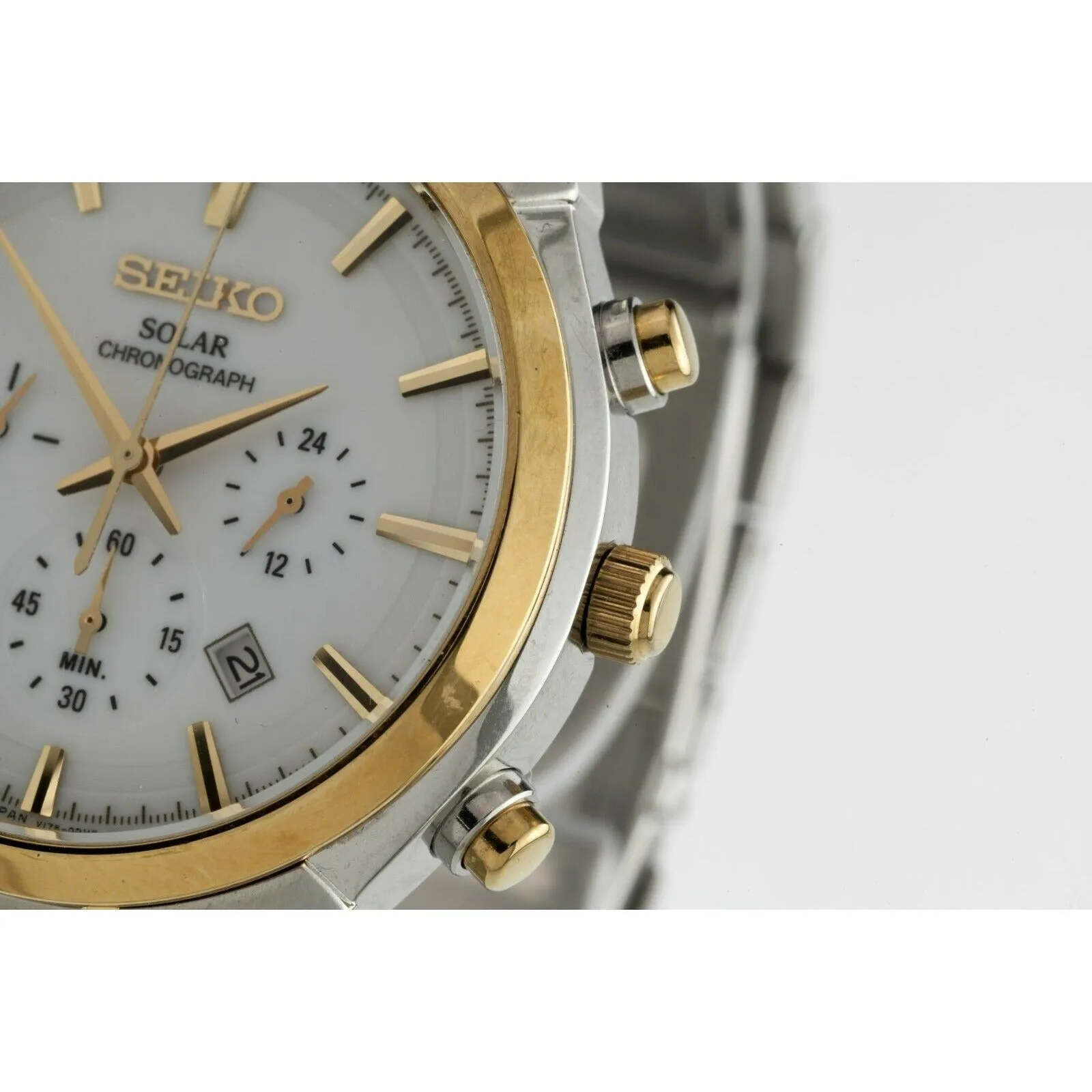 Seiko Solar Chronograph Men's SS Two-Tone Watch V175-0CX0