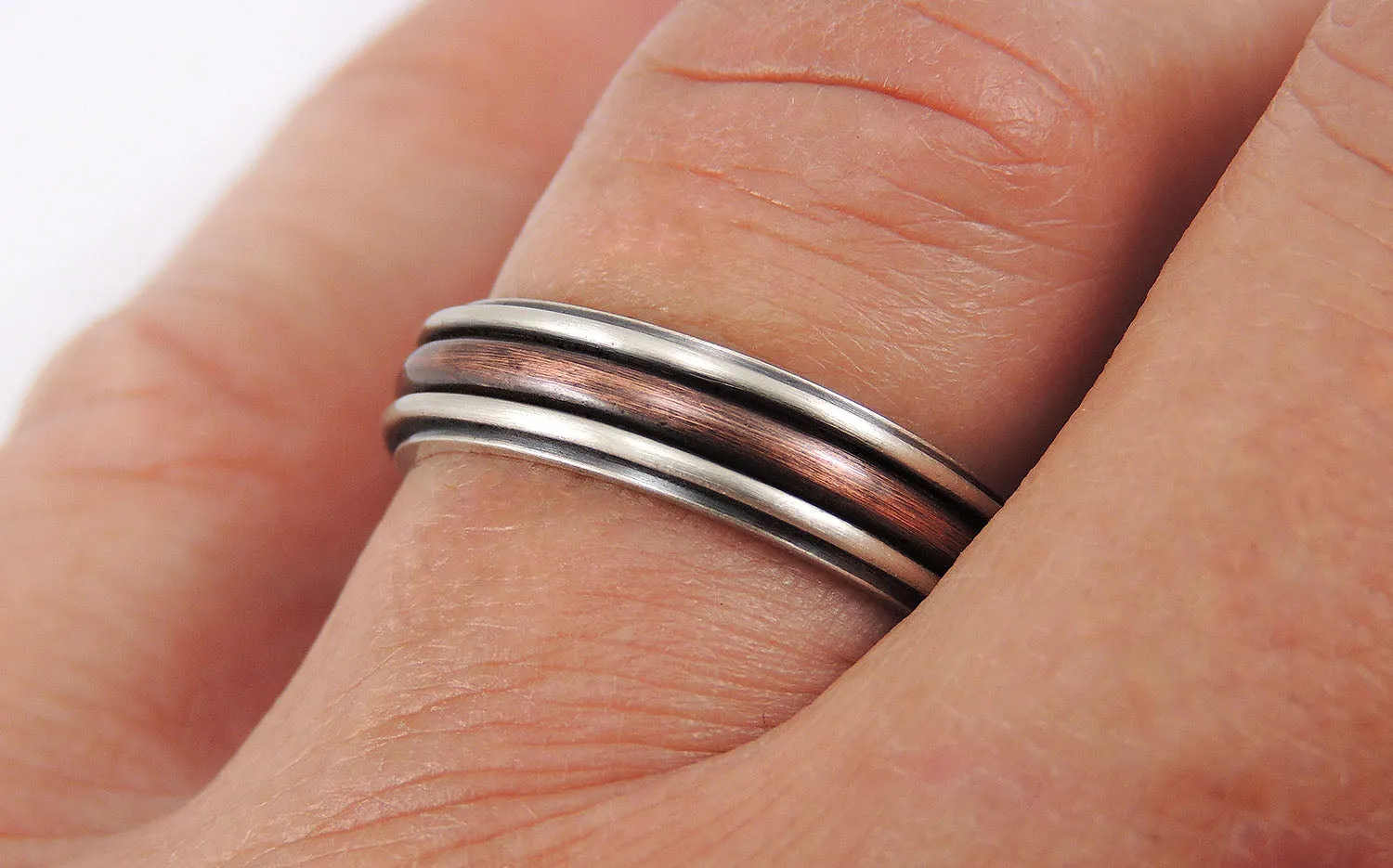 Thin wedding band for men or women