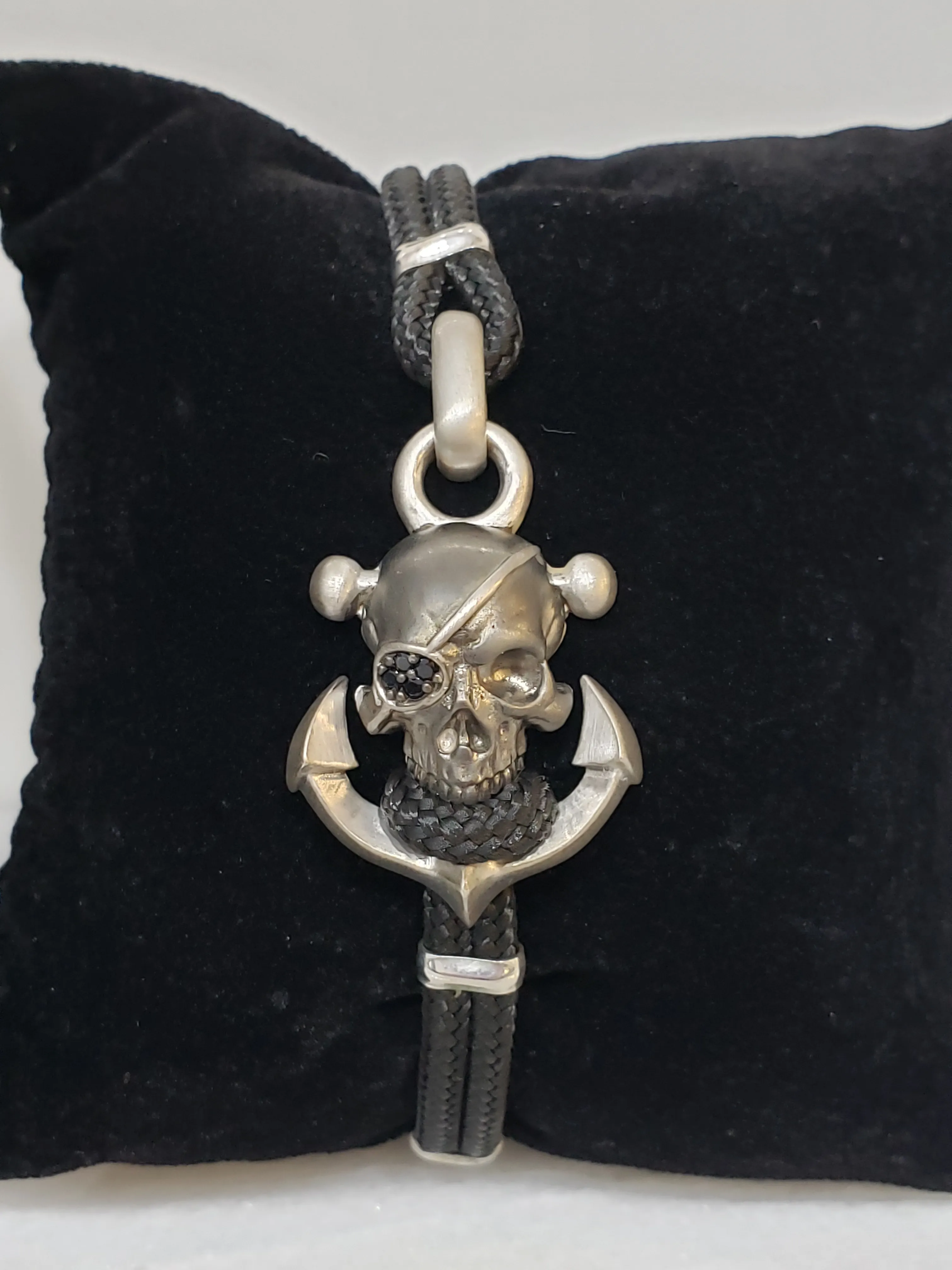 Vendetta / Skull Bracelet
