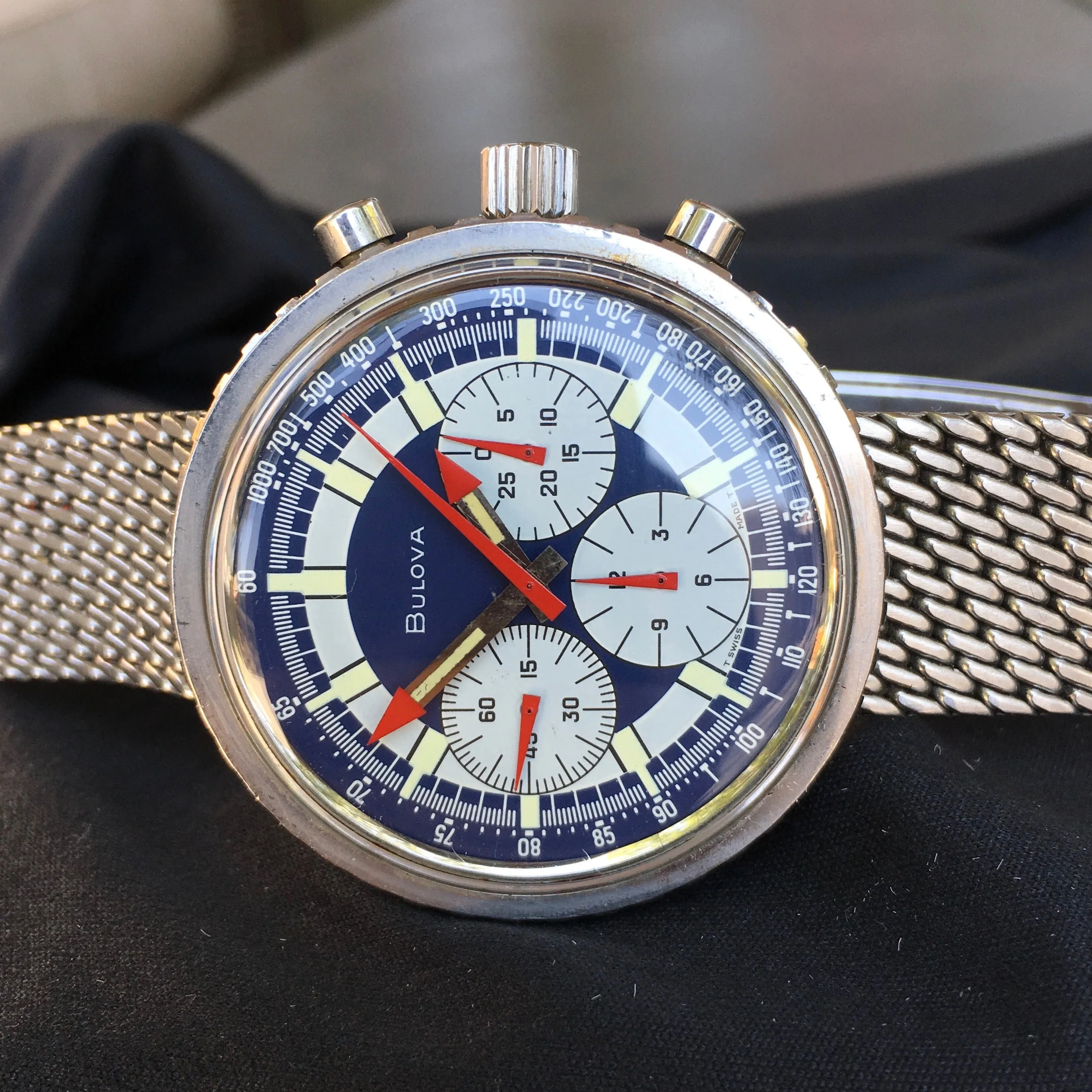 Vintage Bulova Stars And Stripes Valjoux 7736 Steel Chronograph Wristwatch