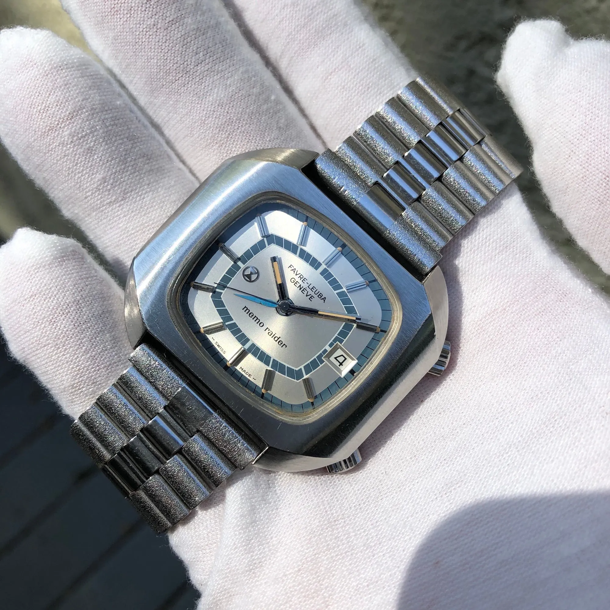 Vintage Favre Leuba Memo Raider Alarm 53153 Caliber 917 Automatic Wristwatch