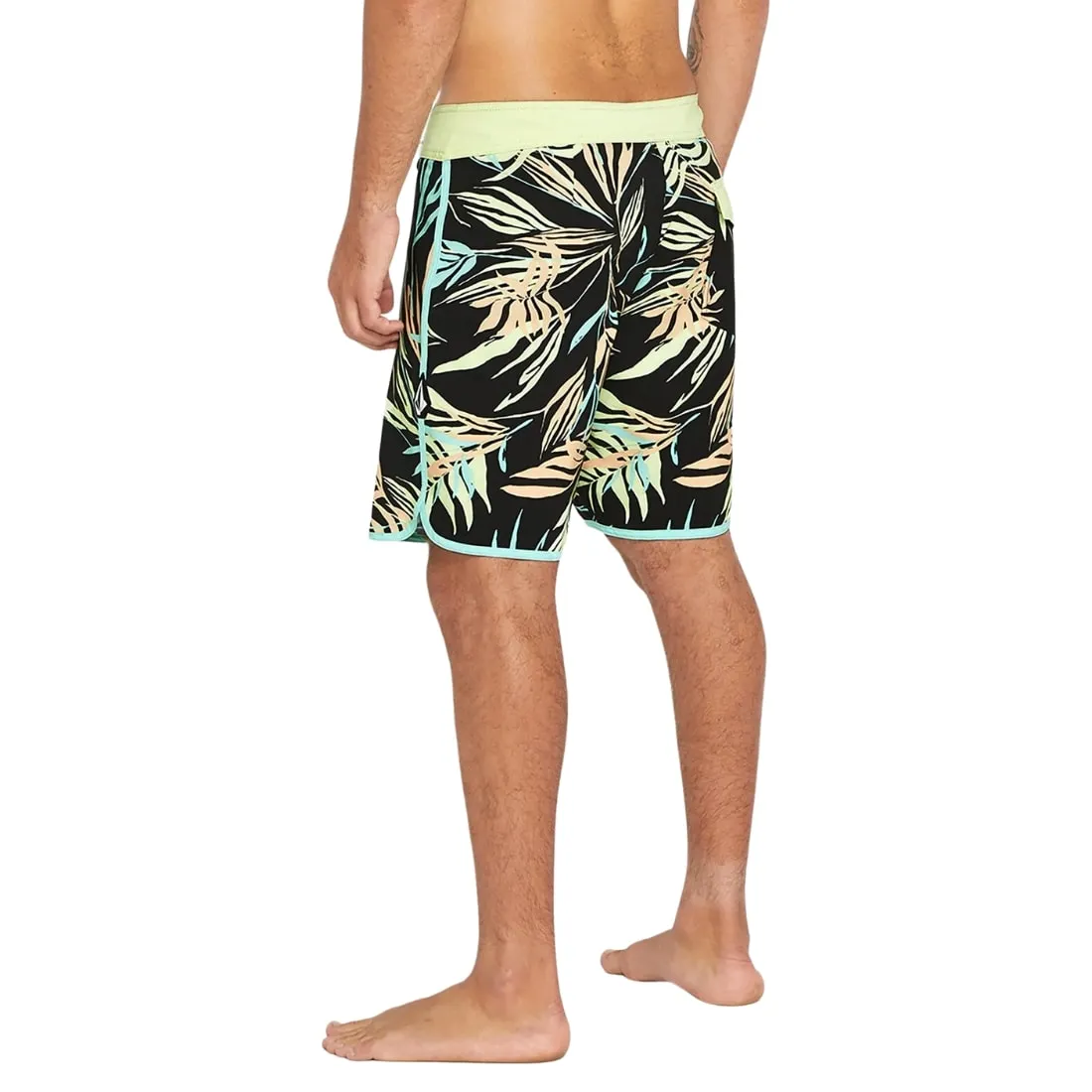 Volcom Bleeding Leaf Mod 18" Boardshorts - Black