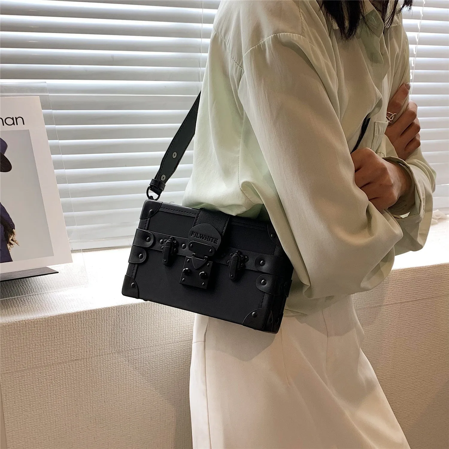 Women's & Men's & Box Fashion Retro Mini Crossbody Bags