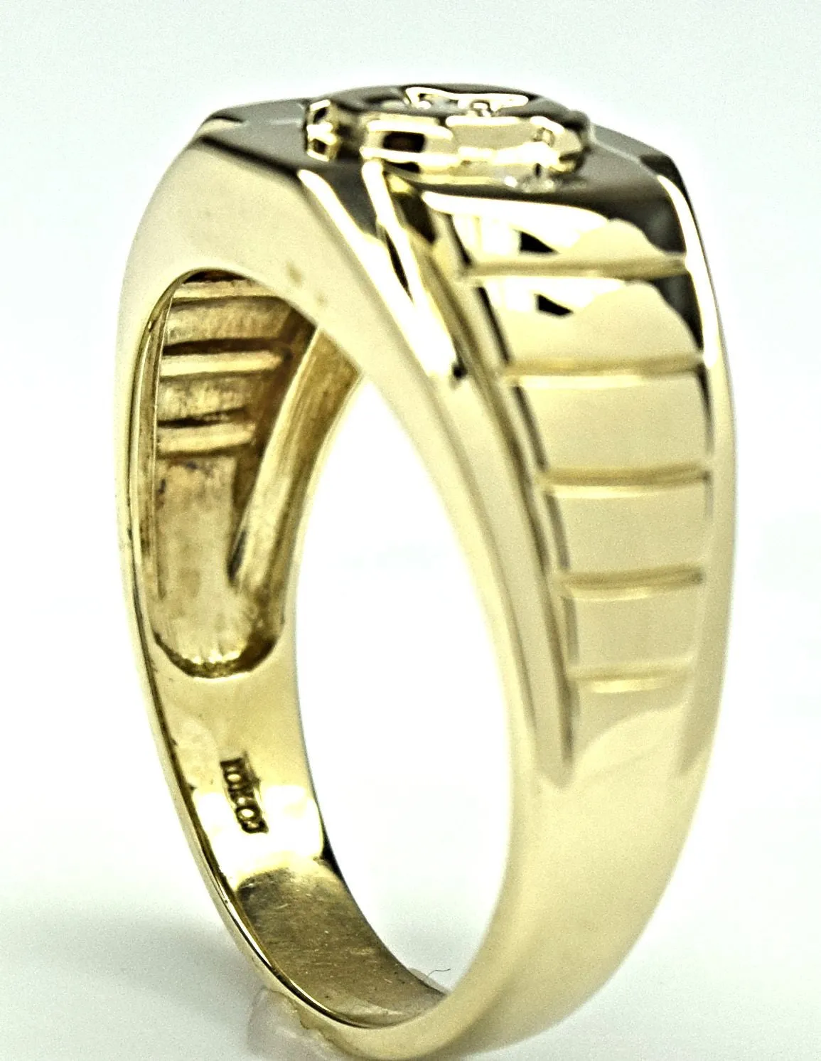 Yellow Gold Fashion Ring