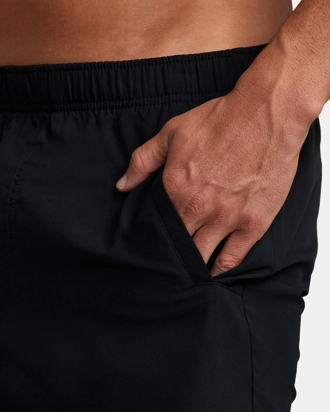 Yogger IV Elastic Shorts 17"